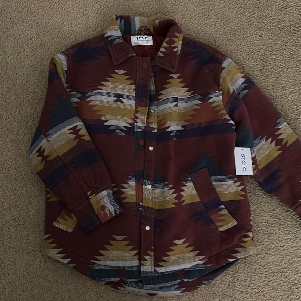 NWT Women’s insulated stoic shacket